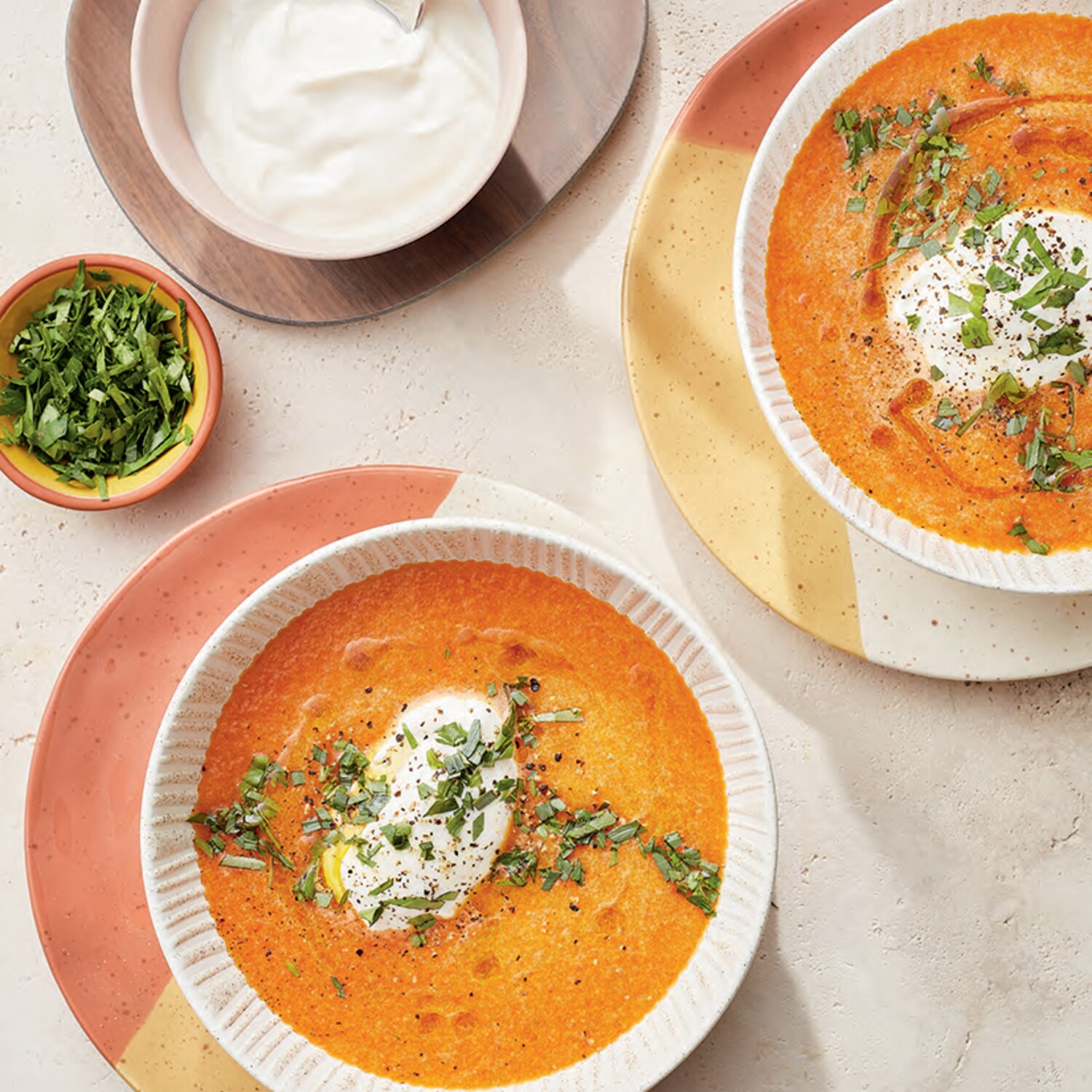 Recette de gaspacho au melon d’eau et au poivron jaune Coup de Pouce