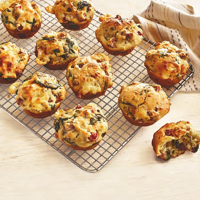 Recette de muffins salés au jambon et au fromage à raclette Coup de Pouce