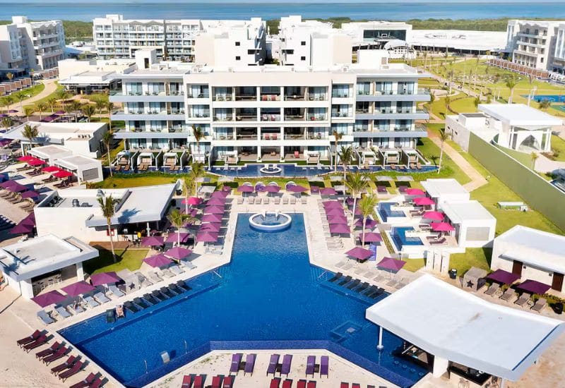 Planet Hollywood Cancún by Royalton