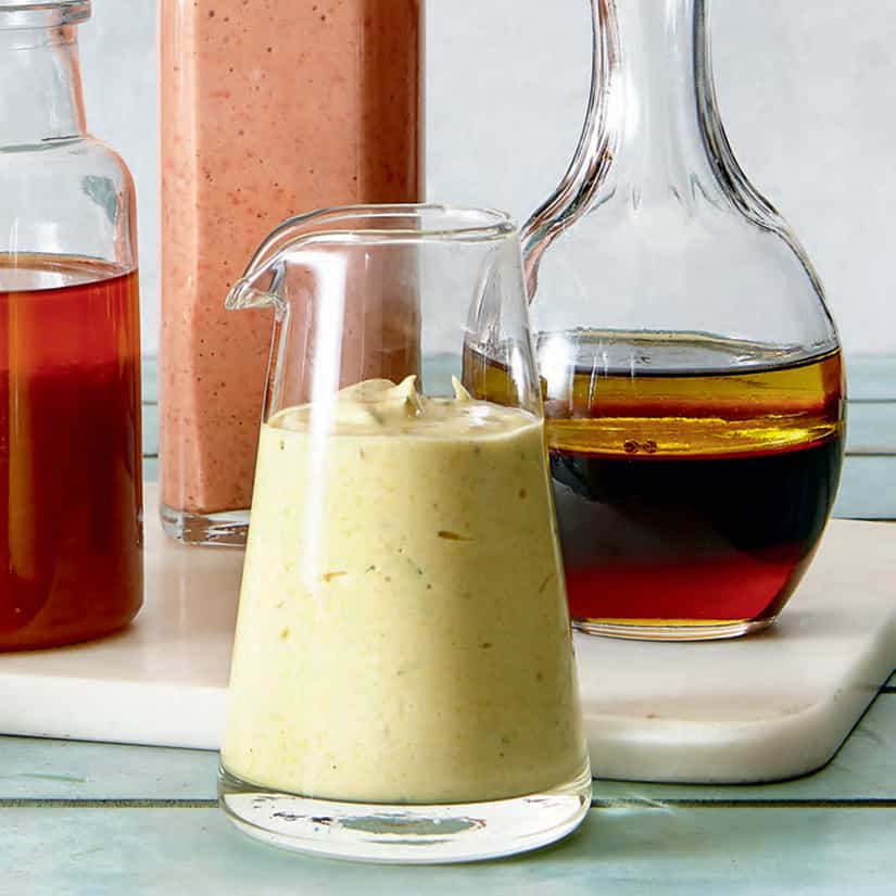 Recette de vinaigrette crémeuse yogourt, tahini et curcuma Coup de Pouce