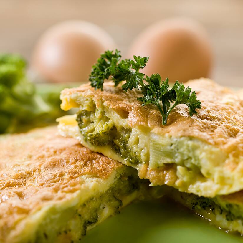 Recette d'omelettes aux champignons, au brocoli et au feta Coup de Pouce