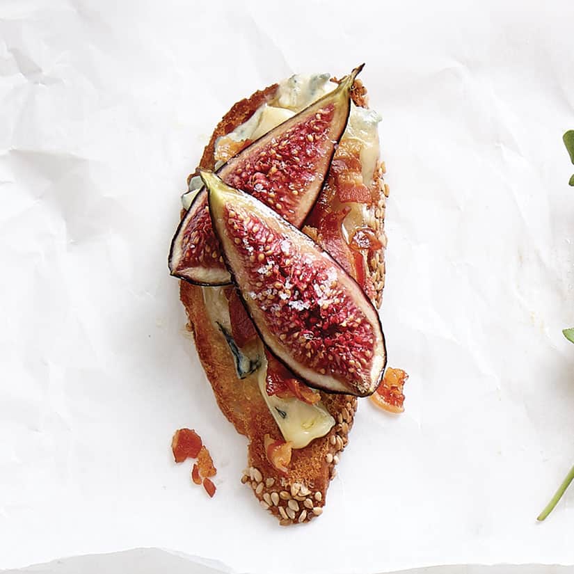 Recette de canapés figues, pancetta et bleu Coup de Pouce