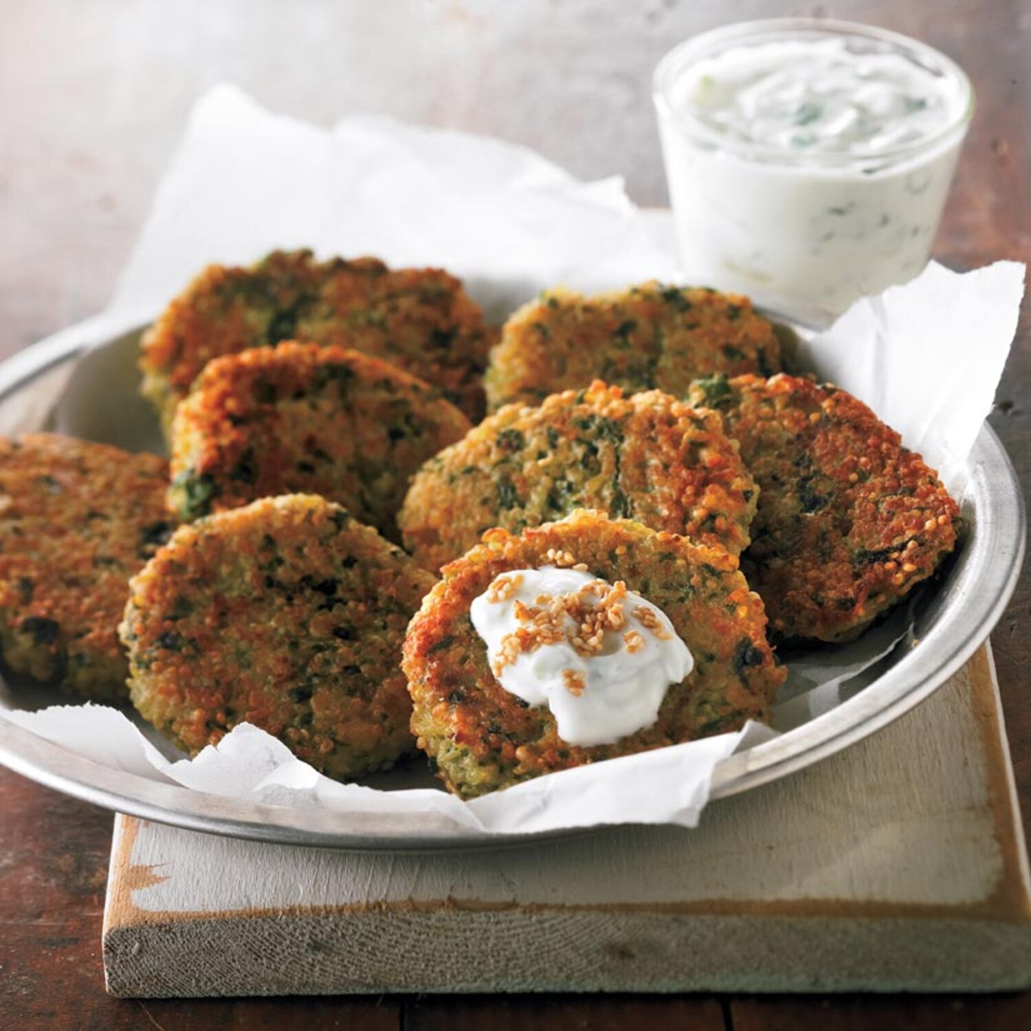Recette de croquettes de quinoa, sauce au yogourt et au citron Coup