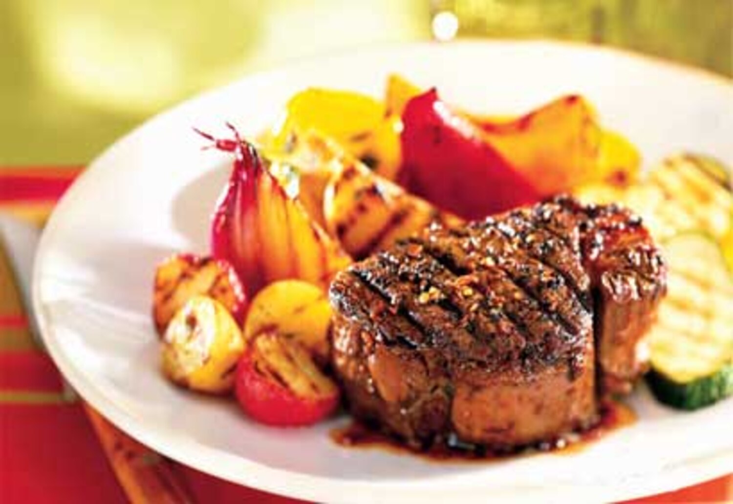 Recette de filets mignons marinés au vin rouge et au poivre Coup de Pouce