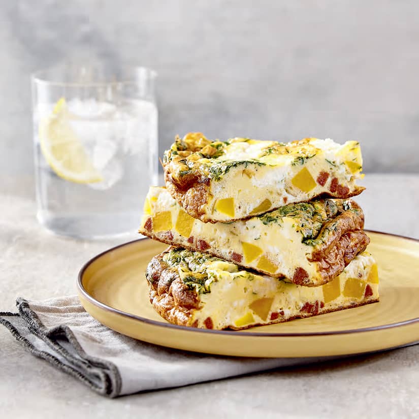 Recette de frittata à la courge, au chorizo et aux épinards | Coup de Pouce Recette de frittata à la courge, au chorizo et aux épinards | Coup de Pouce