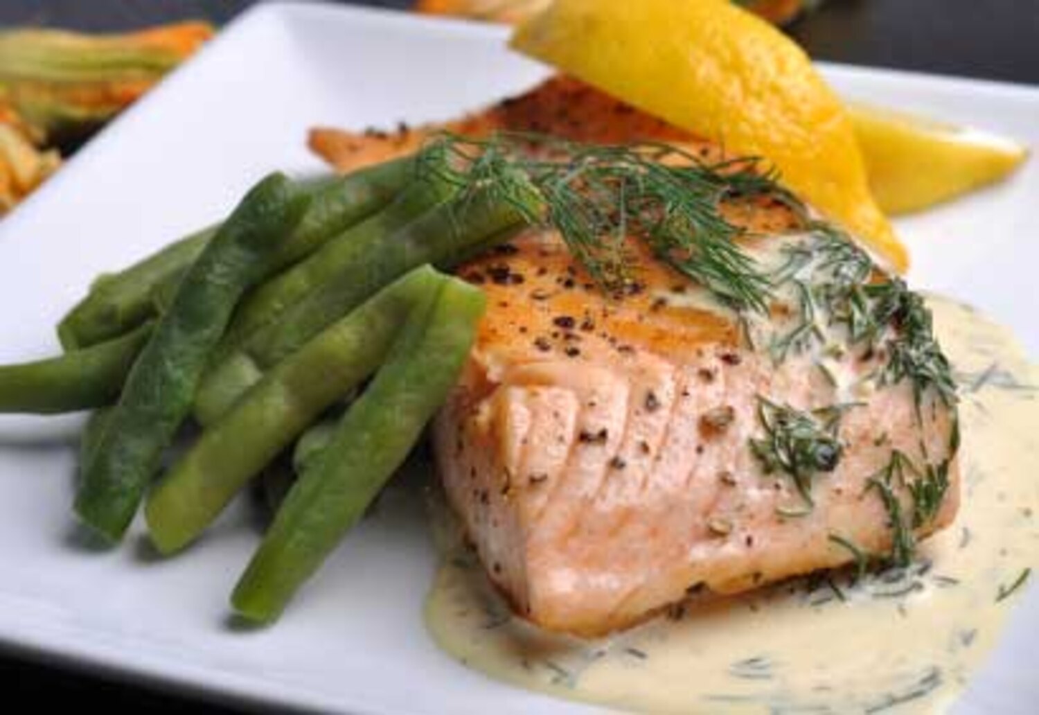 Saumon à l'aneth et au citron sur lit de riz | Coup de Pouce