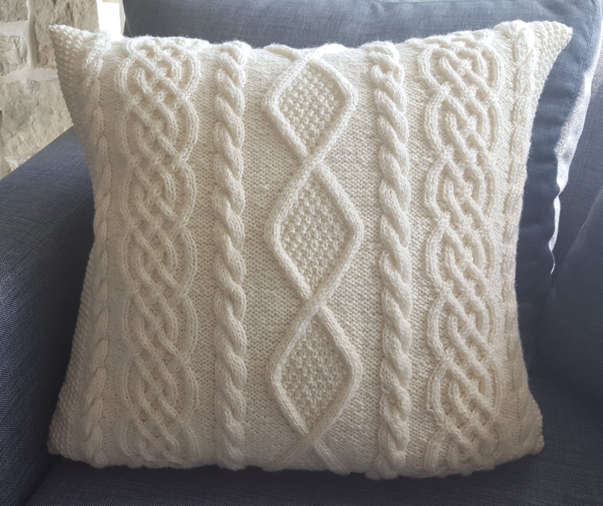 Knit an Aran pillow Canadian Living