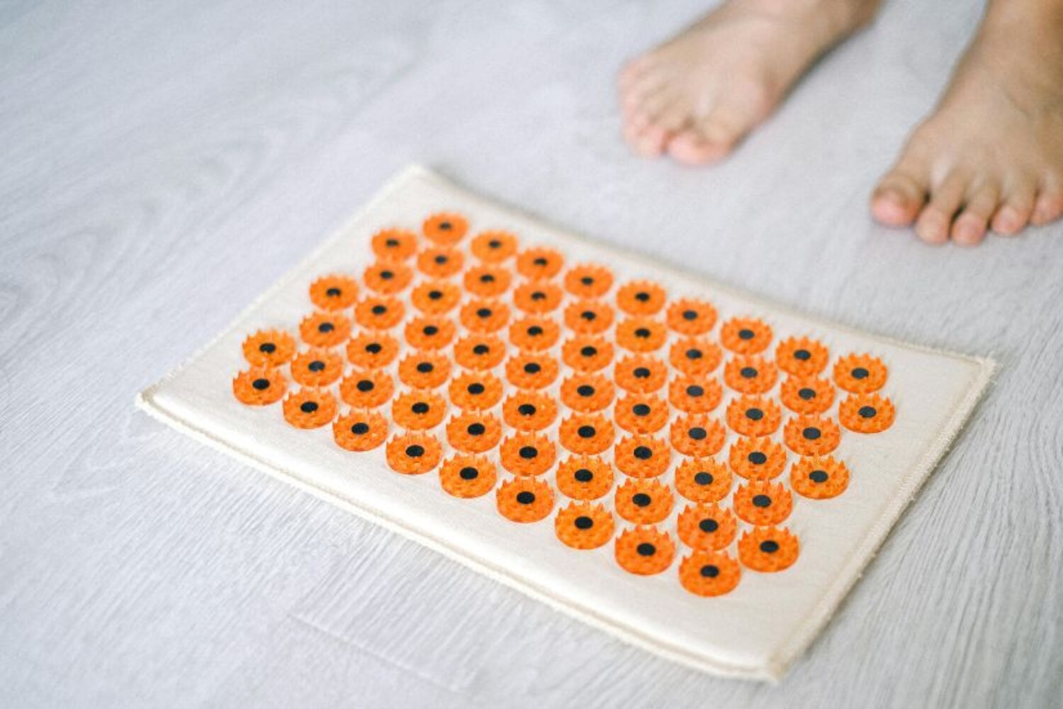 Do Acupressure Mats Actually Relieve Aches And Pains? | Canadian Living