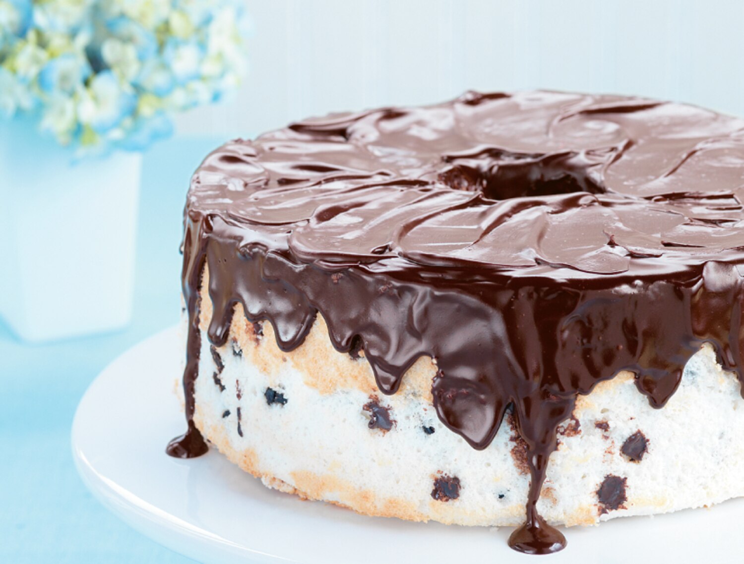 Chocolate Chip Angel Food Cake Canadian Living
