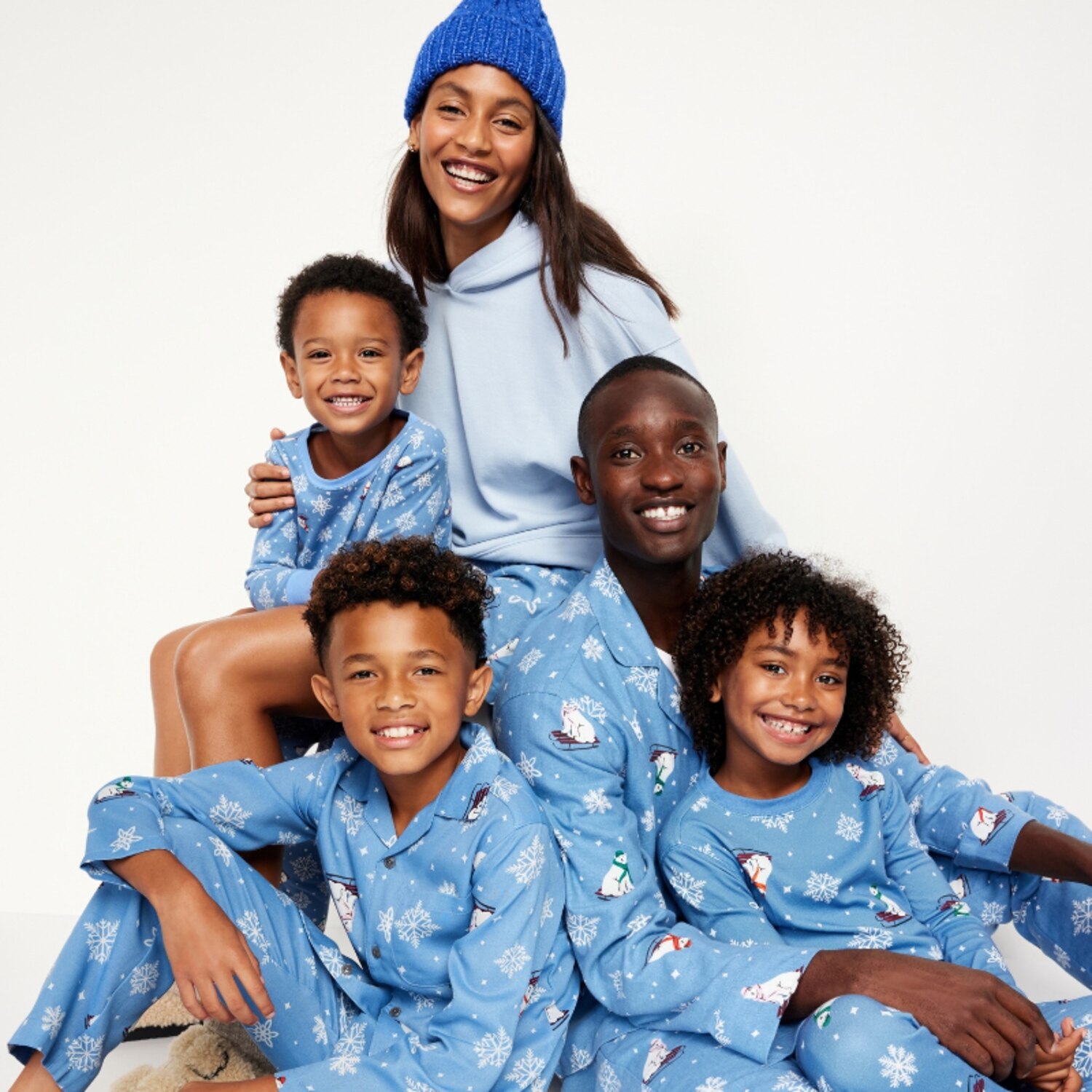 Matching Holiday Pajamas For The Entire Family | Canadian Living