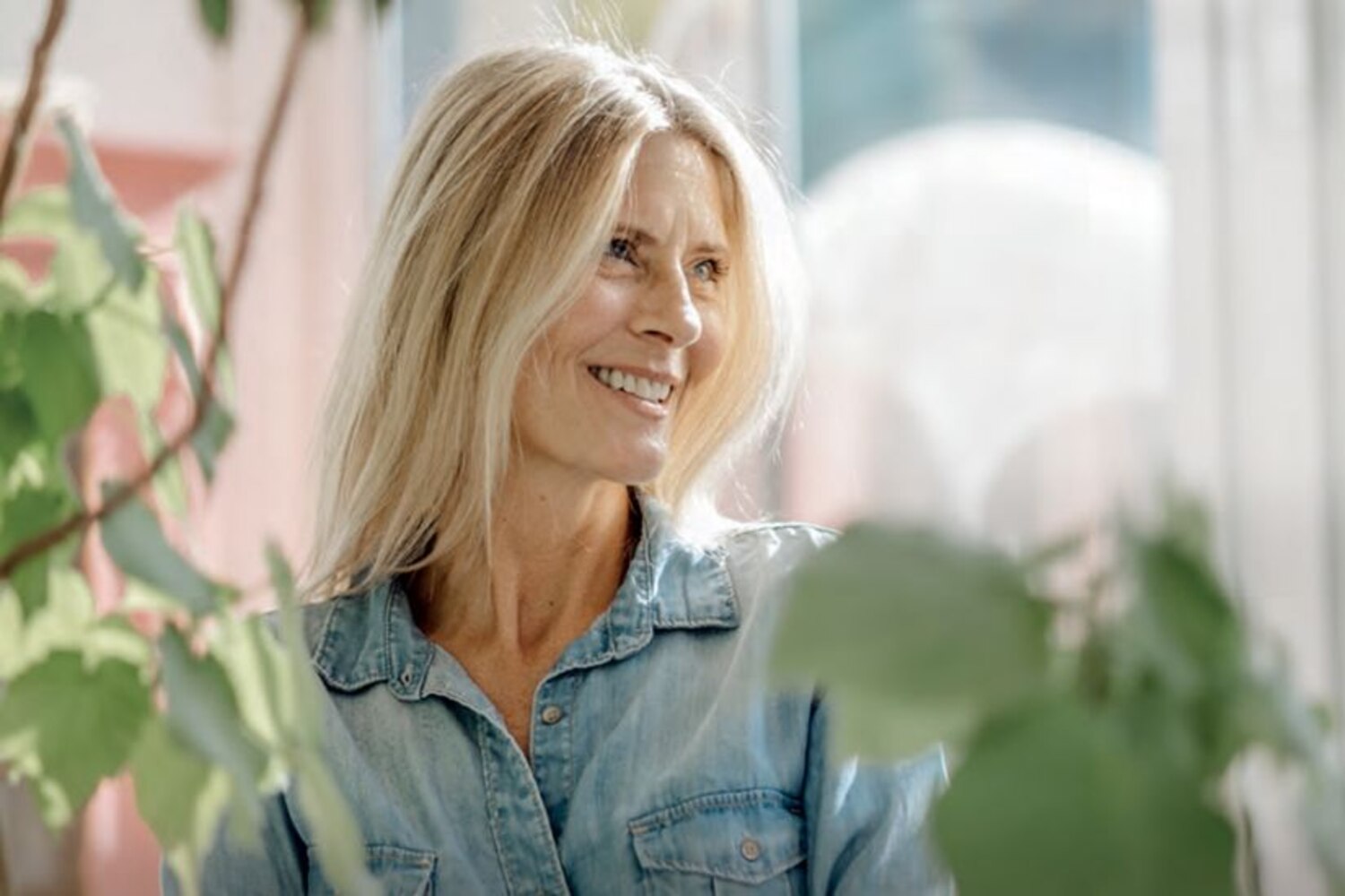 2 LesserKnown Menopause Symptoms & How To Fix Them Canadian Living