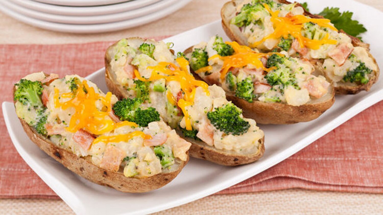 Cheesy Broccoli Baked Potatoes Canadian Living