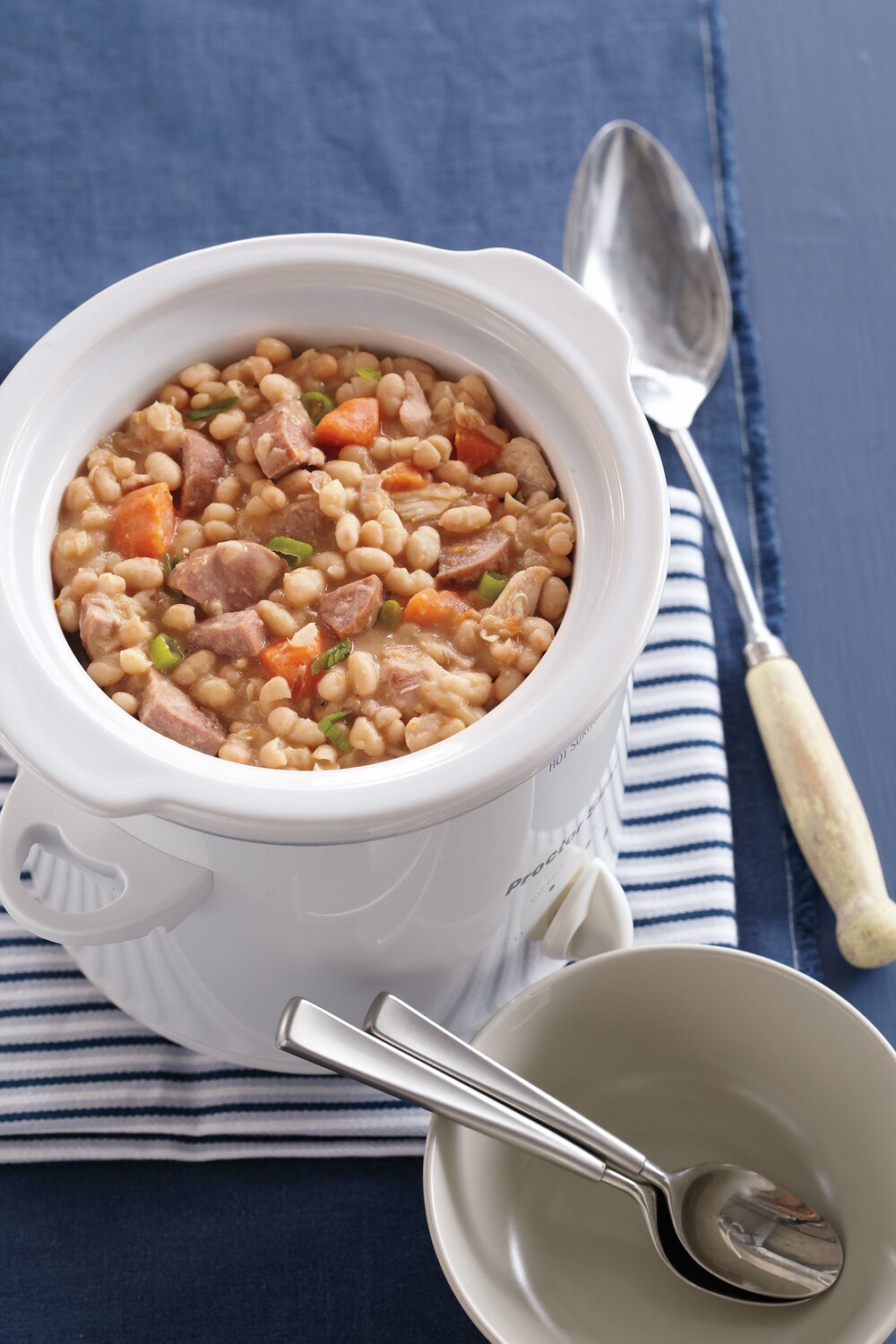 Slow Cooker White Bean and Kielbasa Chili Canadian Living