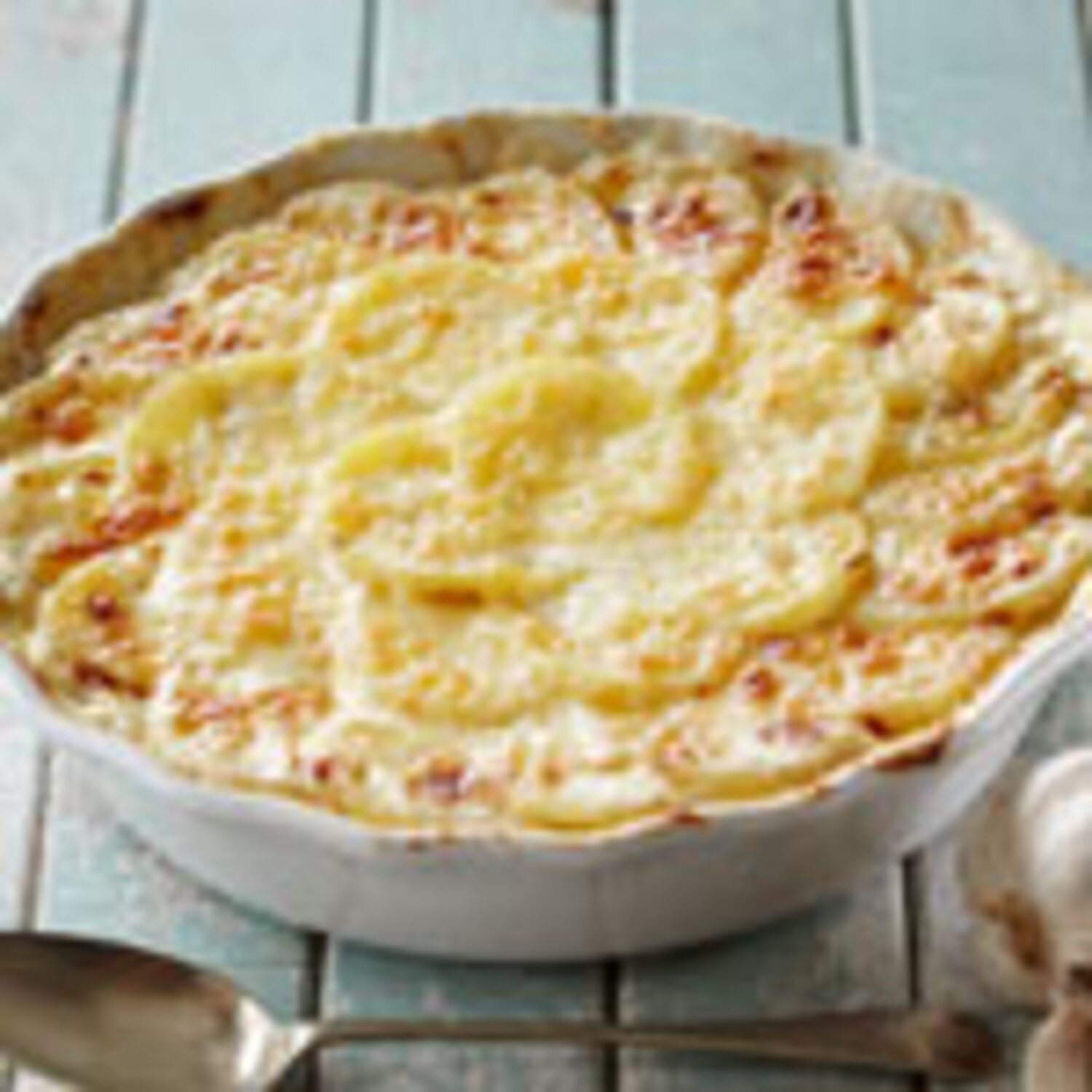 The Best Canadian Swiss Cheese Scalloped Potatoes Canadian Living