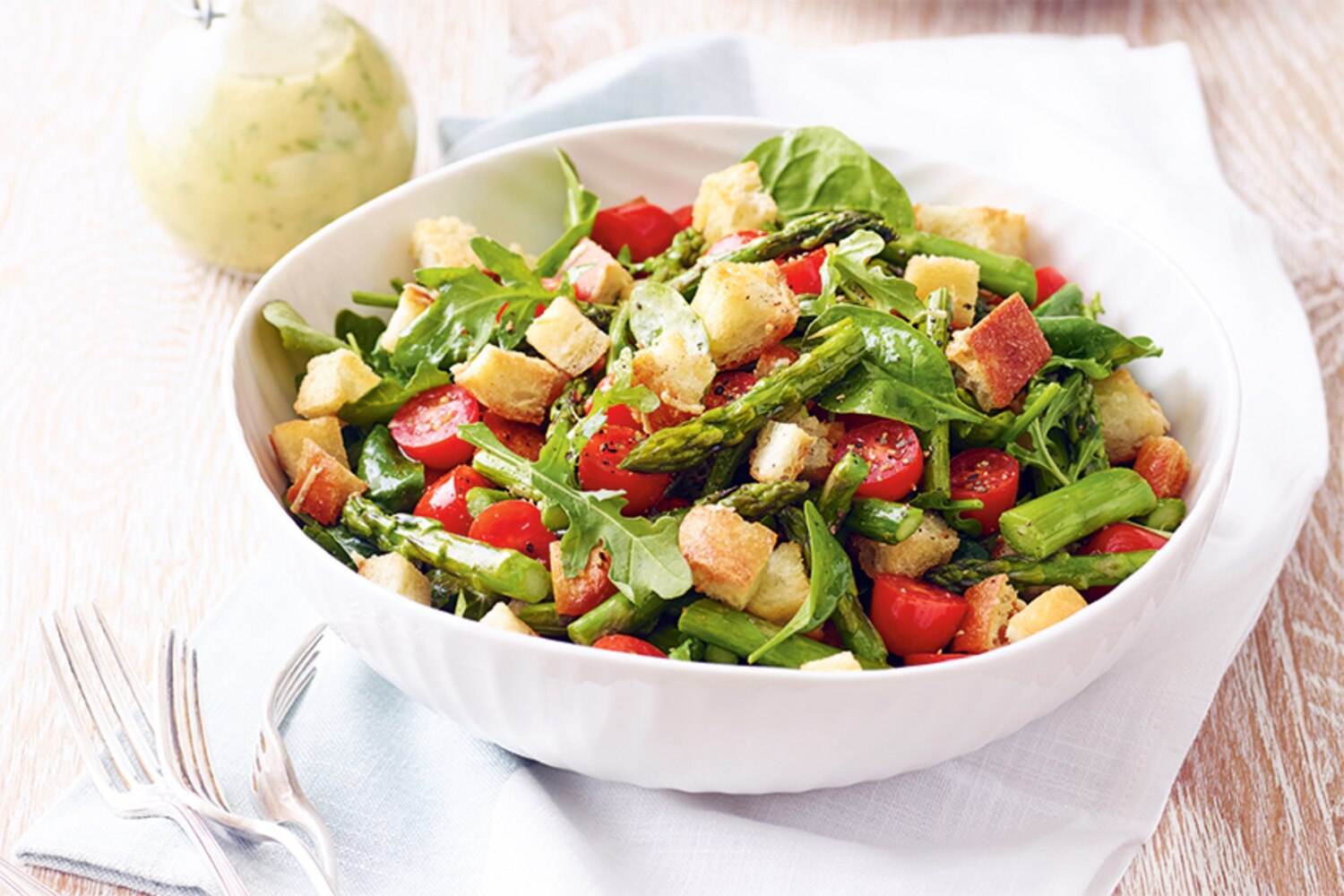 Roasted Asparagus Salad with Parmesan Croutons | Canadian Living