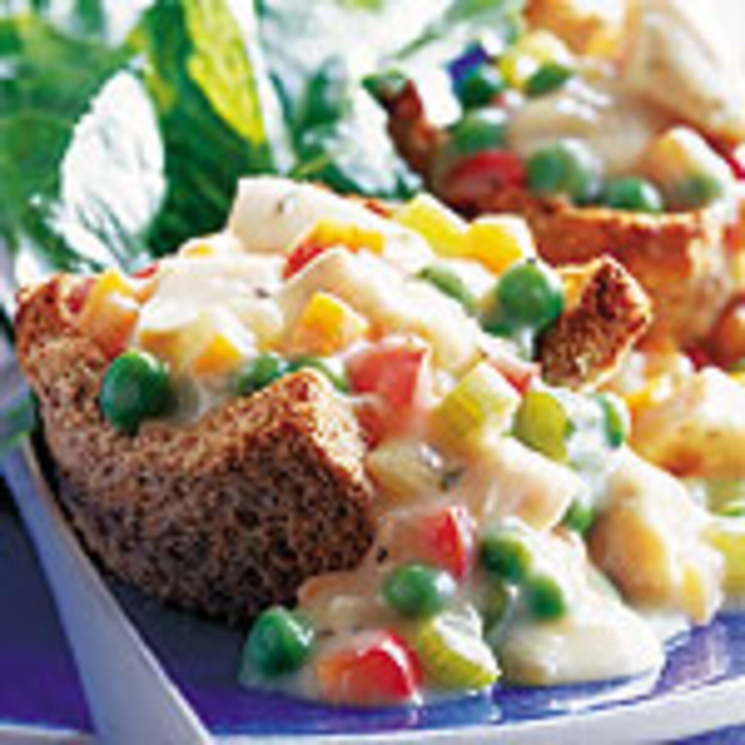 Chicken à la King in Toast Cups Canadian Living