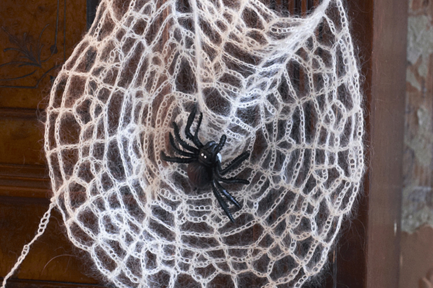 Crochet a faux spider web for Halloween Canadian Living Crochet a faux spider web for Halloween Canadian Living