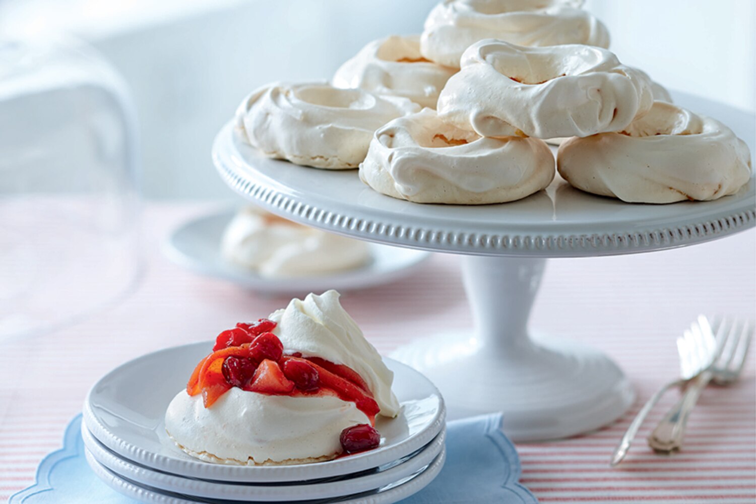 Cranberry Pear Meringue Nests Canadian Living