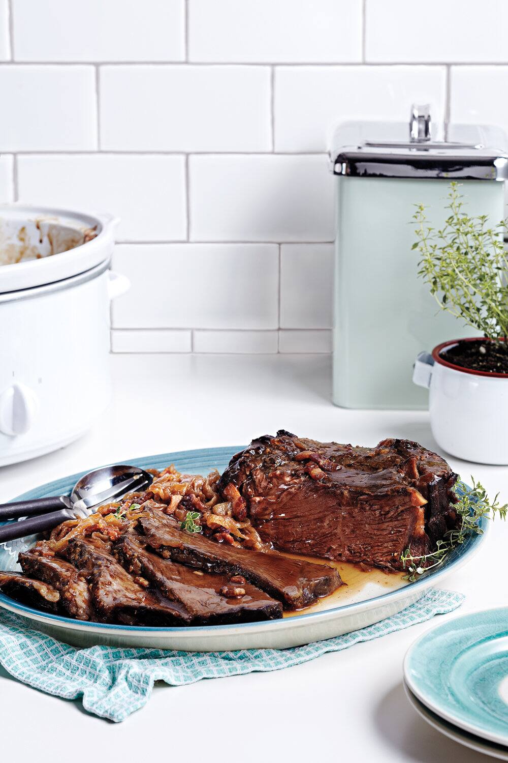 20 slow cooker recipes Canadian Living