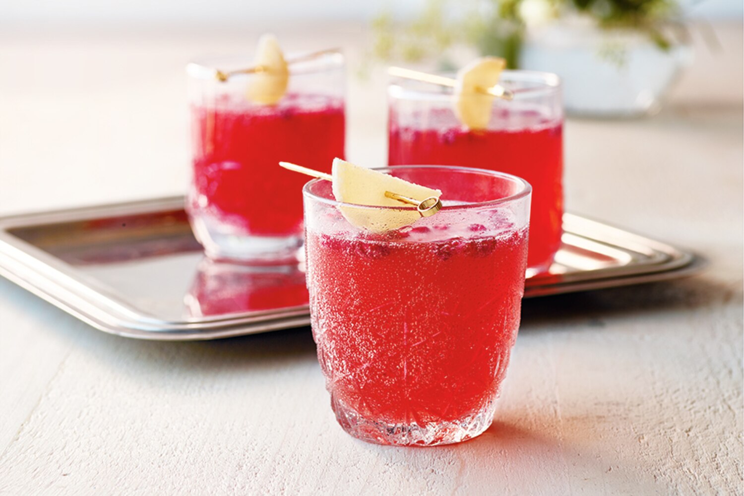 Pomegranate-Ginger Sparkler | Canadian Living