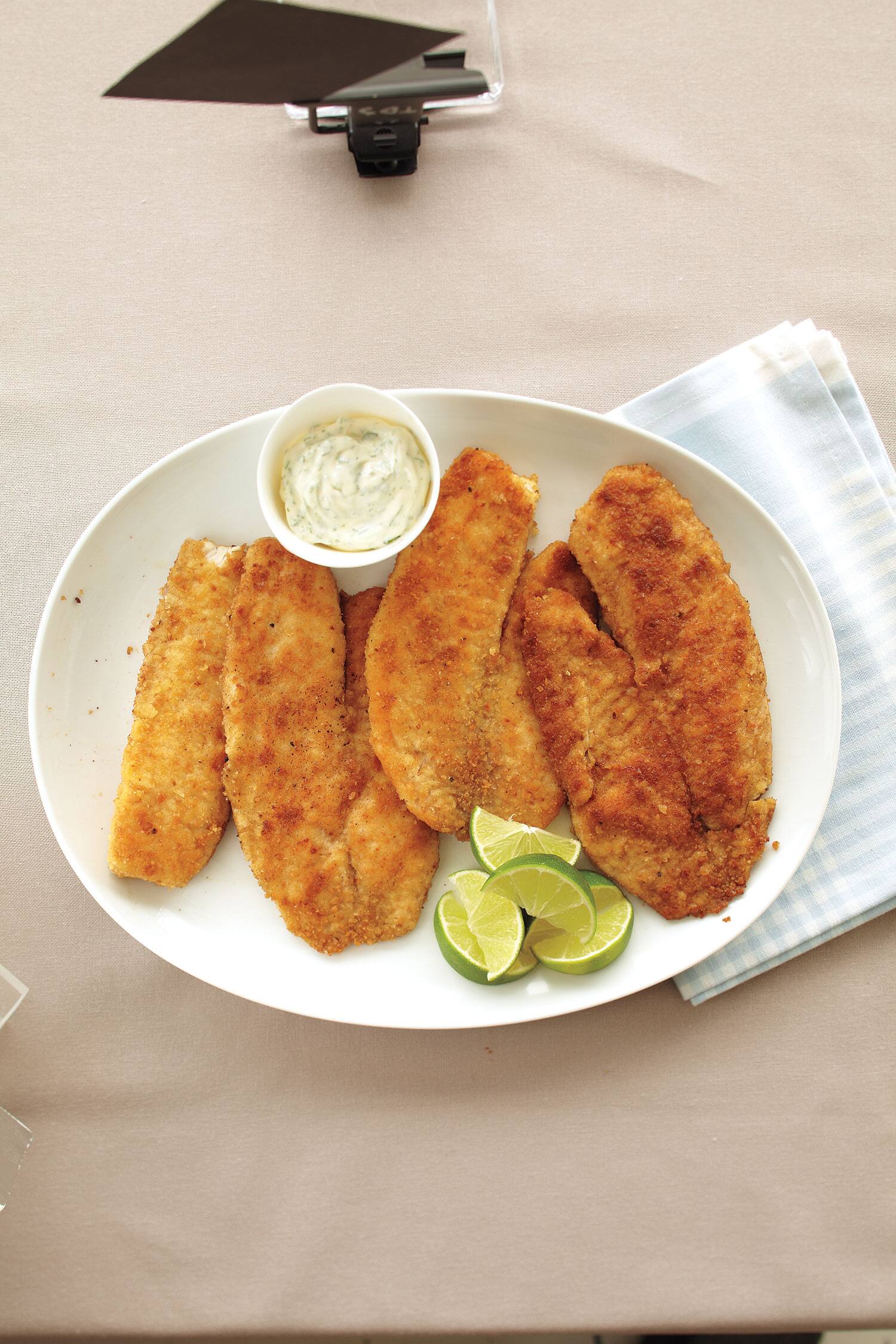 Crispy Cracker Tilapia With Lime Chili Mayo Canadian Living