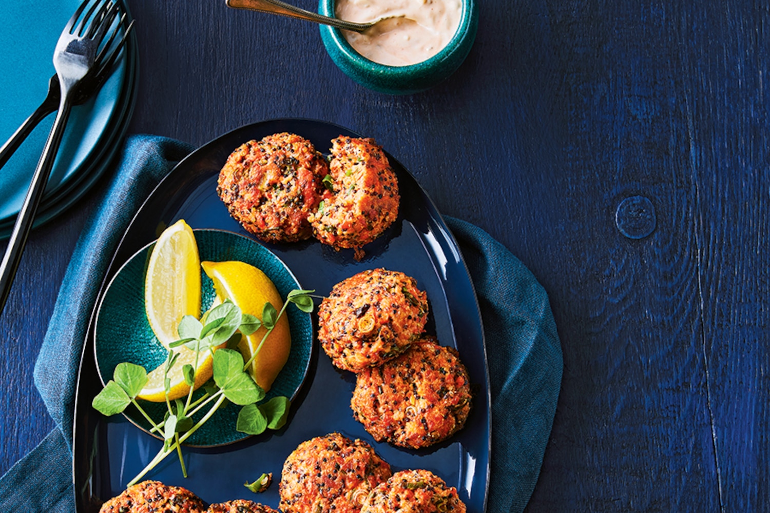 Salmon Cakes & Spicy Tartar Sauce | Canadian Living