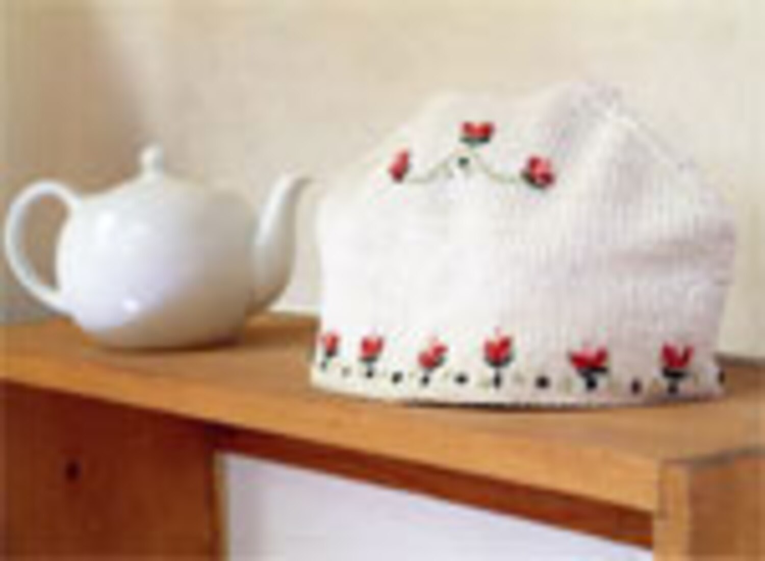 Knit an aromatherapy tea cosy Canadian Living