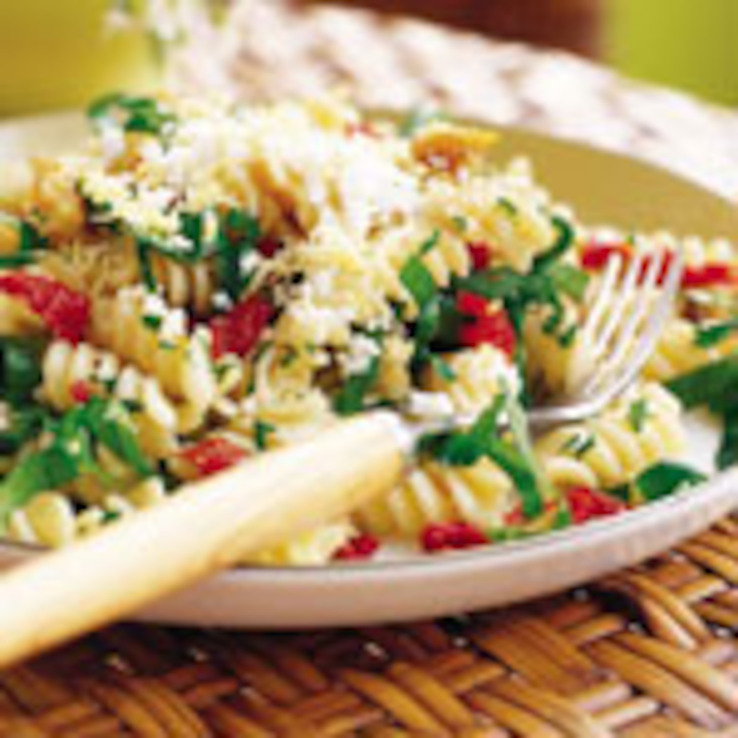 Spinach and SunDried Tomato Pasta Salad Canadian Living