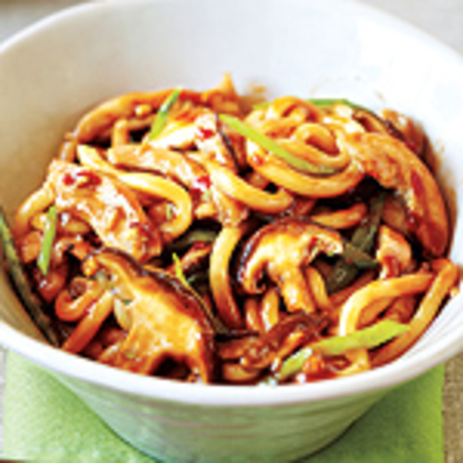 Chicken With Noodles, Shiitake Mushrooms and Snow Peas Canadian Living