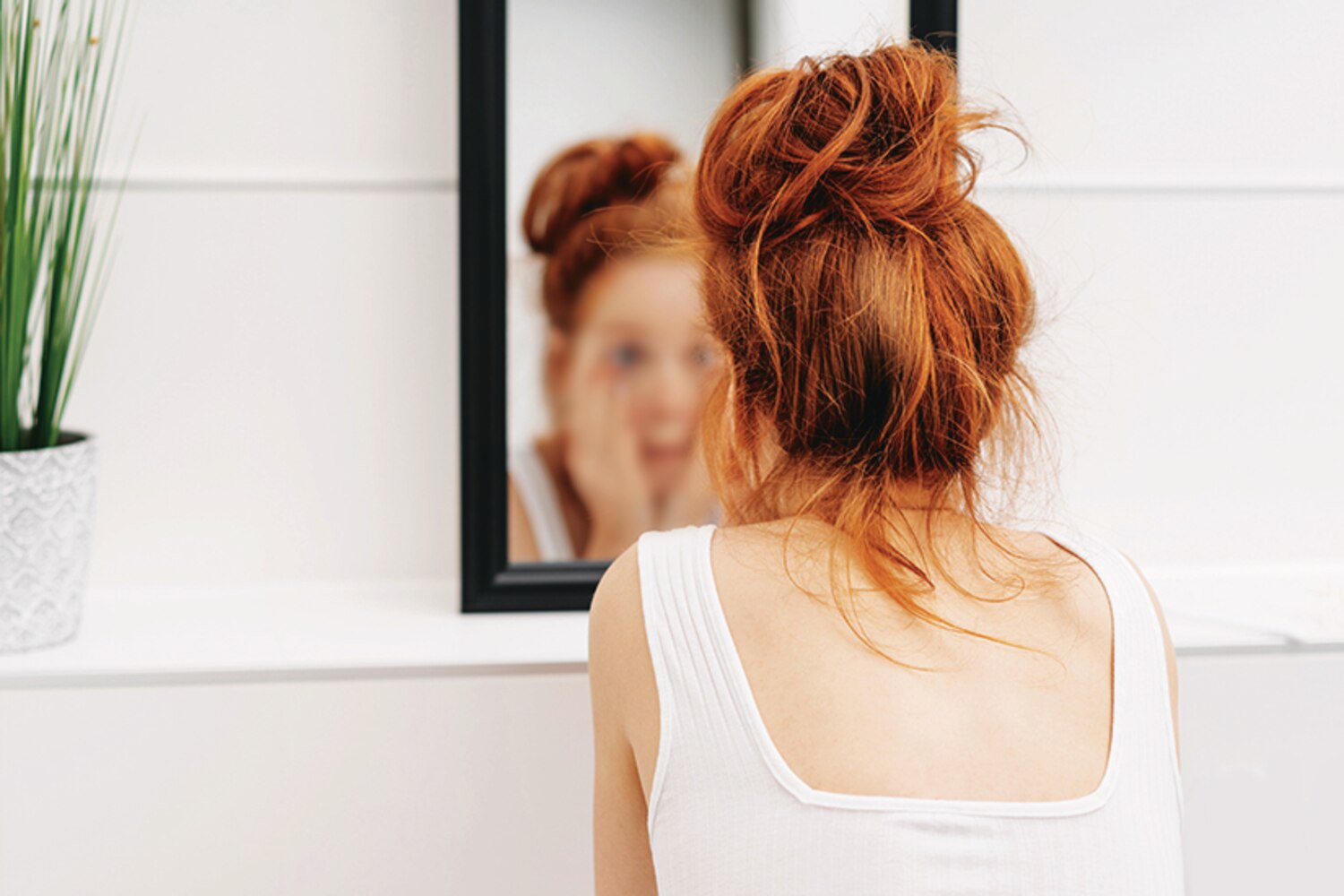 Menopause How to Get your Hair, Skin and Nails Through the Transition