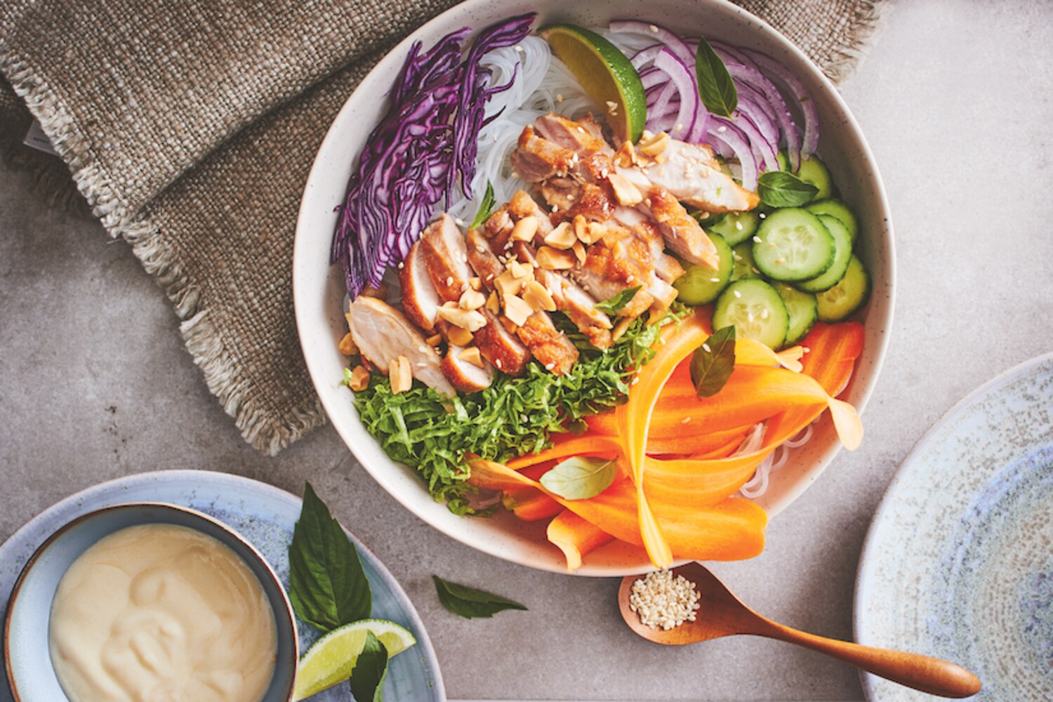 Ginger Chicken & Vermicelli Bowl With Sesame-Yogurt Dressing | Canadian Living