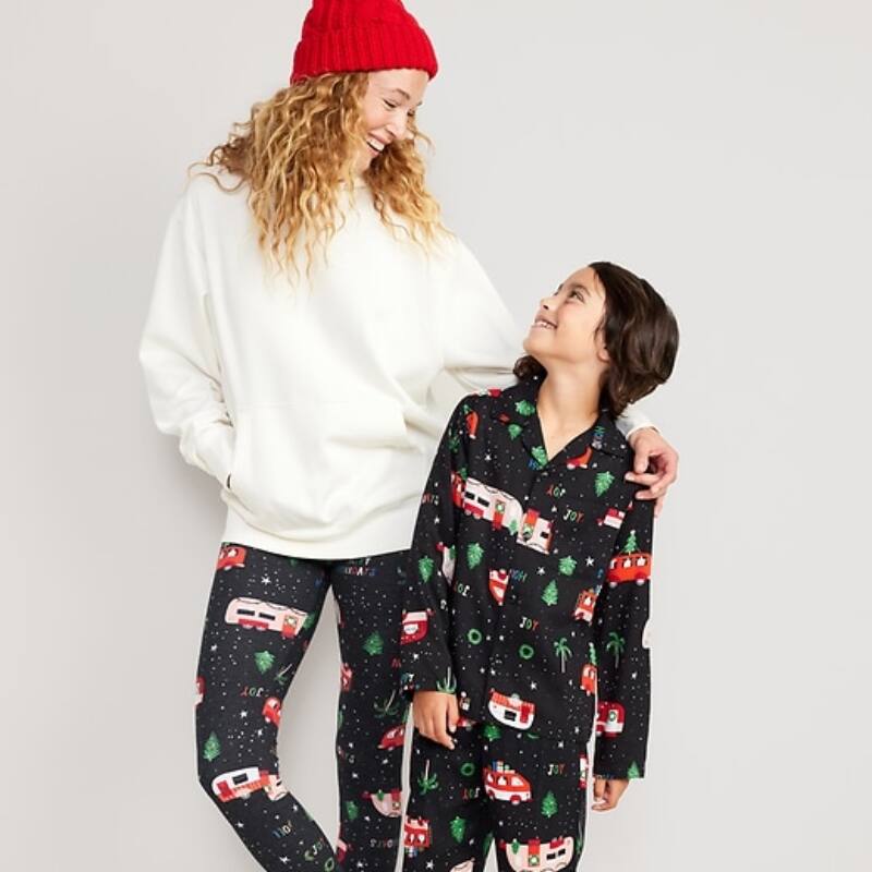Matching Holiday Pajamas For The Entire Family | Canadian Living