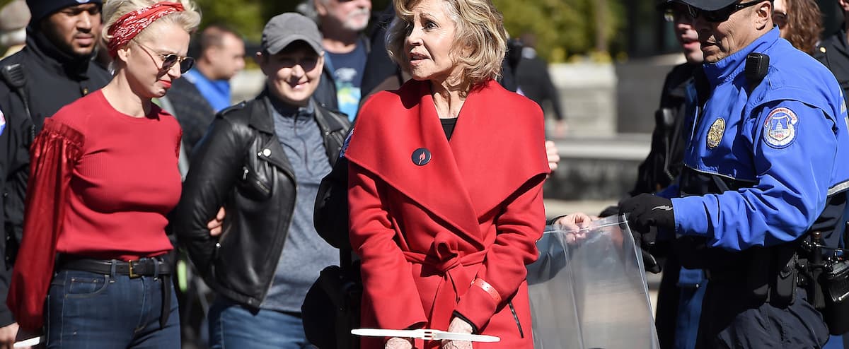 More Than 2 2 Million From Quebecers For American Stars