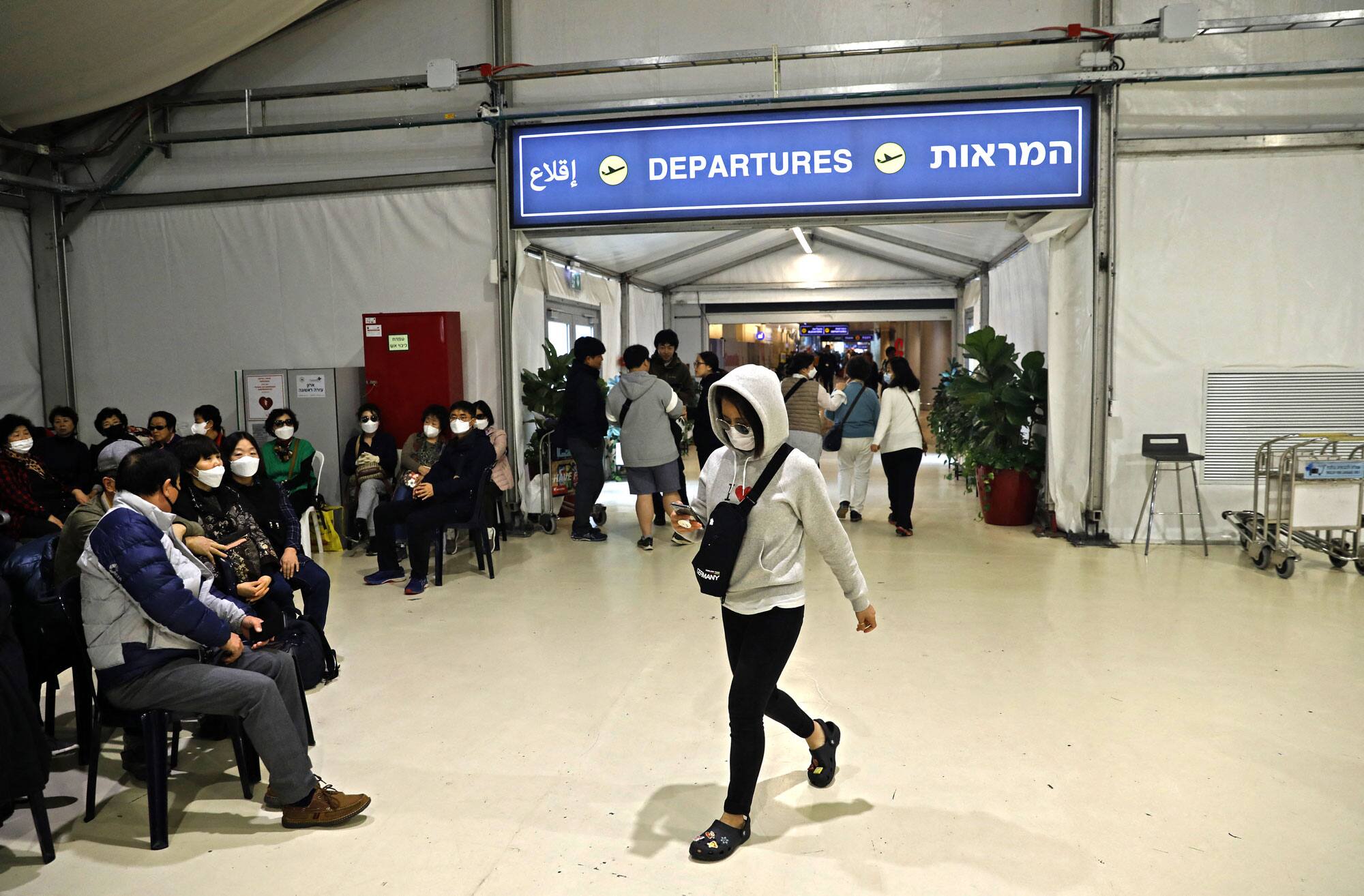 Neuf Isra&eacute;liens arr&ecirc;t&eacute;s pour avoir diffus&eacute; des images d&rsquo;&eacute;crasement dans un avion