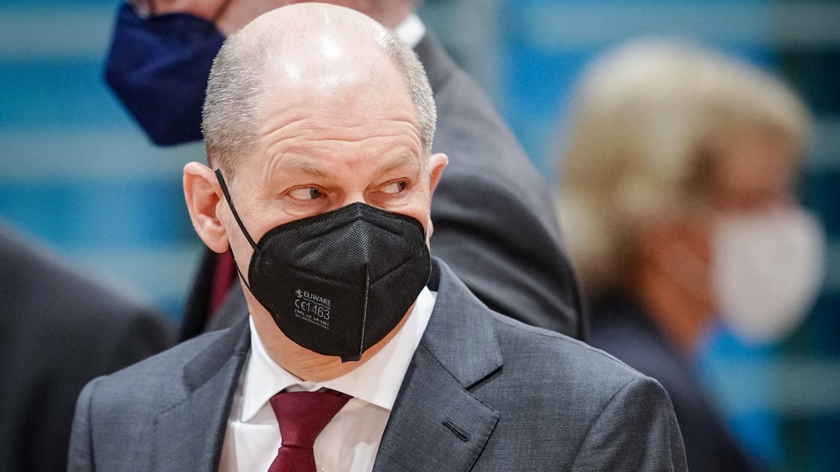 L’Allemagne, qui a franchi le pic d’infections de la COVID-19, va commencer à lever ses restrictions, a annoncé mercredi le chancelier Olaf Scholz.