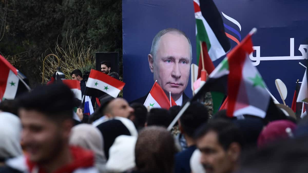 Poutine approuve l'idée d'envoyer des Syriens combattre en Ukraine
