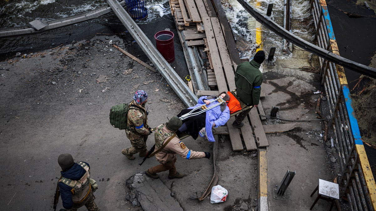 Manque de personnel soignant en Ukraine: «je suis le seul médecin ce soir»