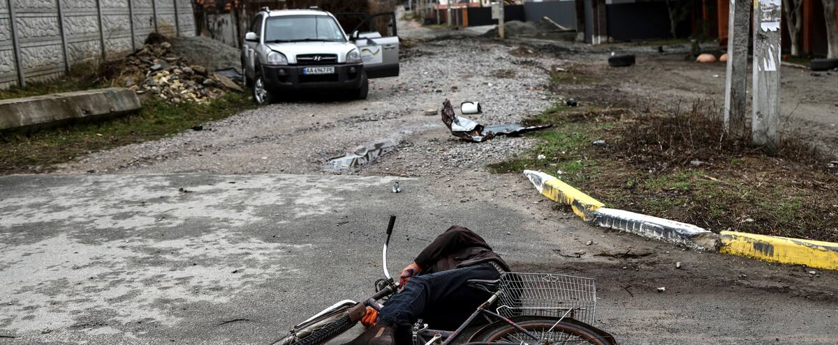 Ukraine: dix soldats russes mis en examen pour crimes de guerre présumés à Boutcha