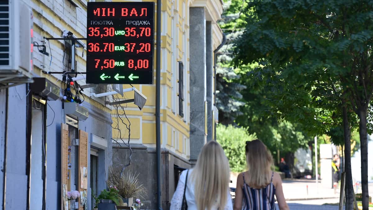 «On a besoin de vivre»: près du front en Ukraine, la vie reprend malgré la menace