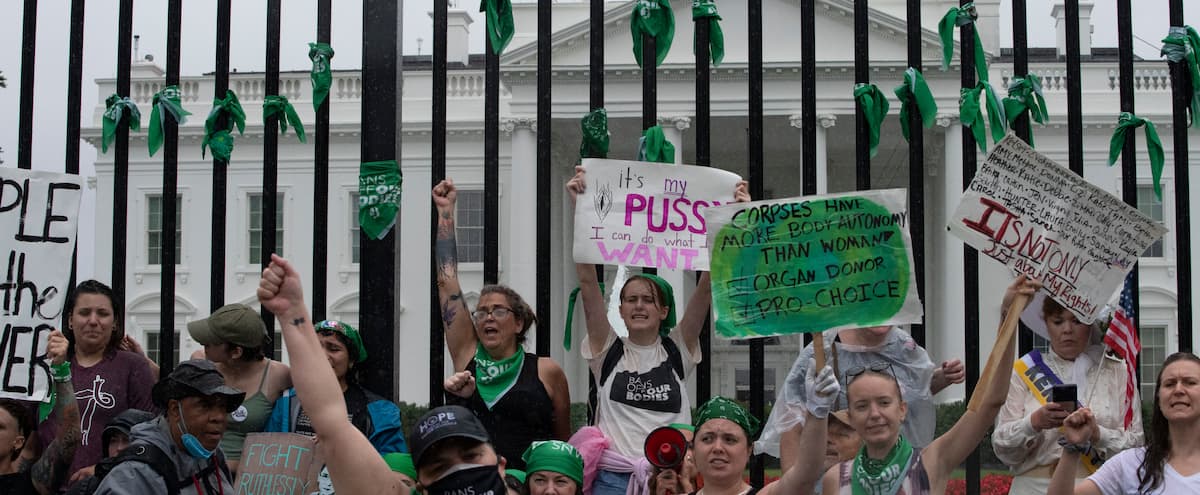 Manifestation à la Maison-Blanche pour défendre le droit à l'avortement