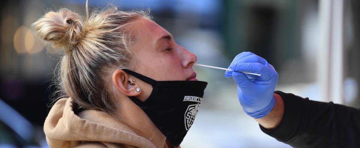 COVID-19: the exponential growth of cases seems to be reabsorbing in Quebec? 1