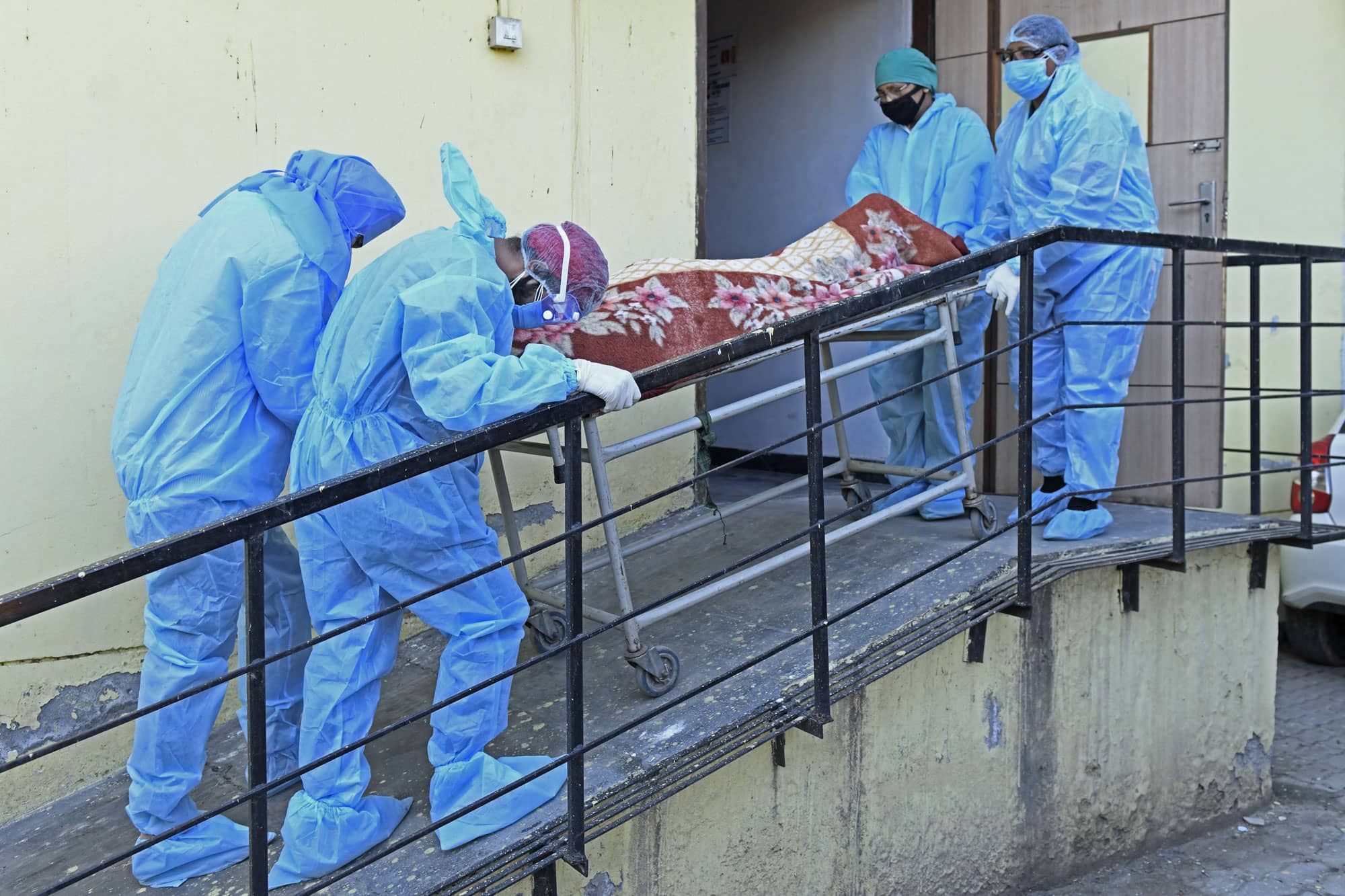 La COVID a tu&eacute; 500 000 personnes en Inde