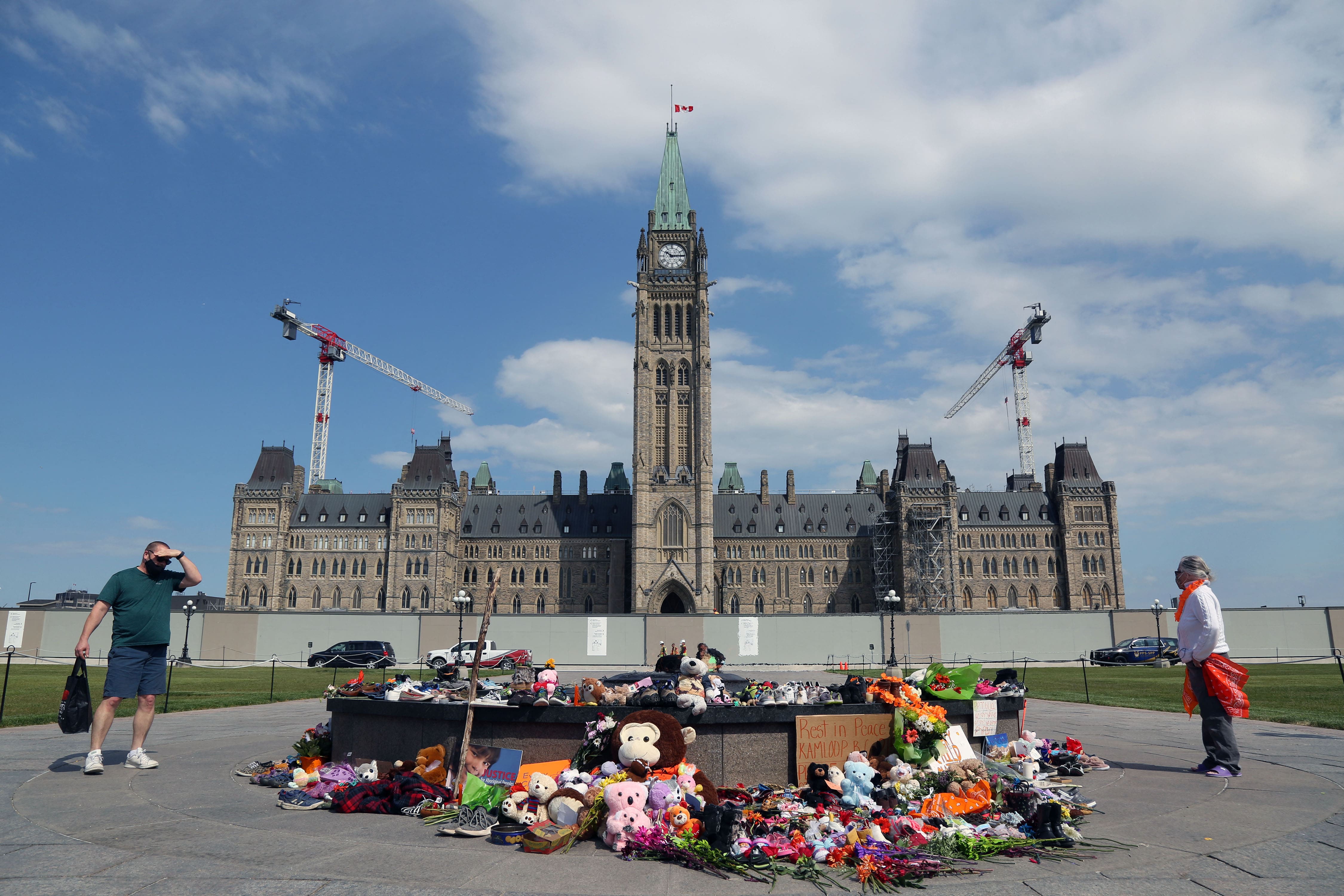 Le Canada parmi les pays les plus d&eacute;pensiers