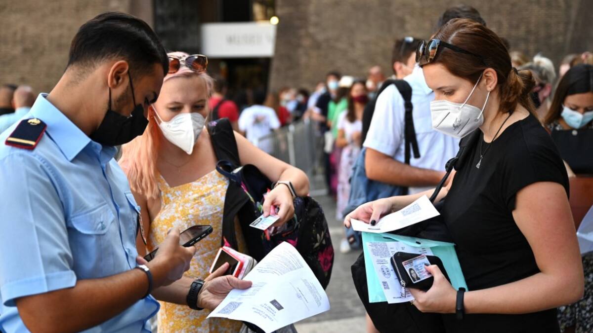 En Italie, l'extension du pass sanitaire encourage les prises de rendez-vous de vaccination