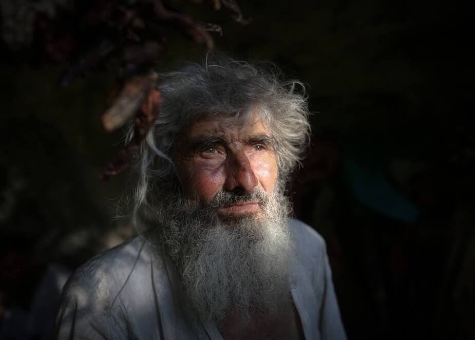Image principale de l'article Un «homme des cavernes» s'est fait vacciner