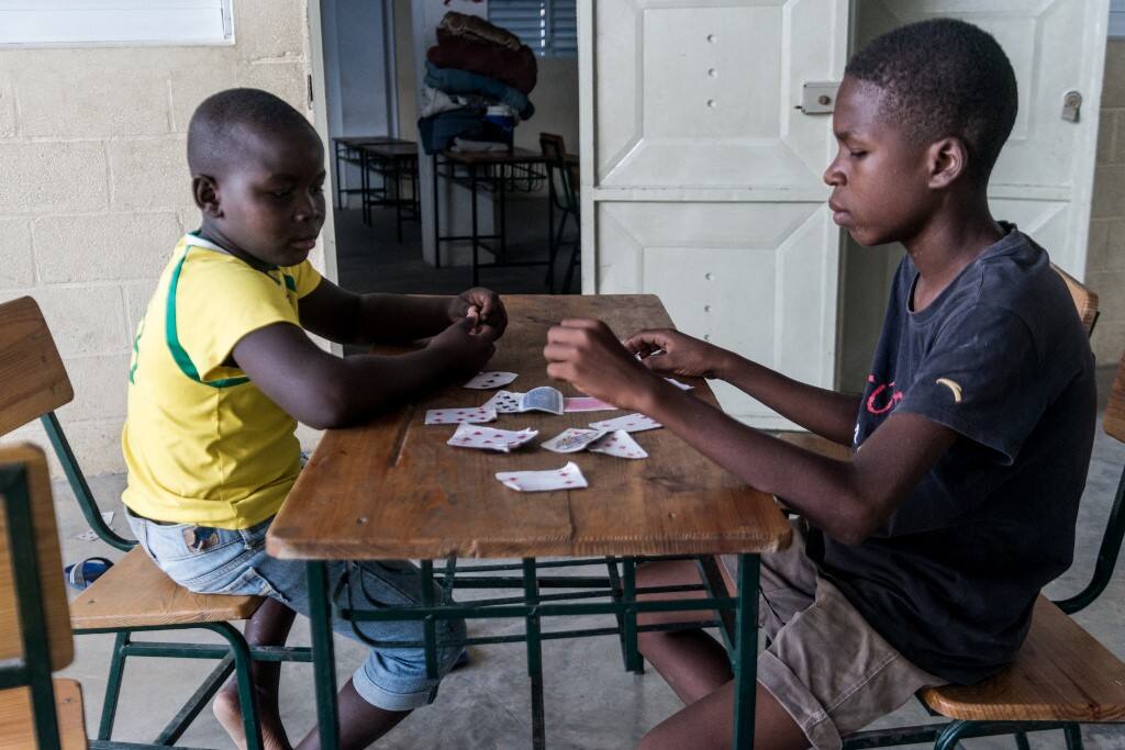 Crise et s&eacute;isme en Ha&iuml;ti: la rentr&eacute;e sur la sellette faute d'argent