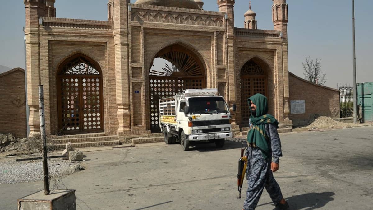 Afghanistan: l'EI revendique un attentat, les talibans disent avoir neutralisé une cellule dormante