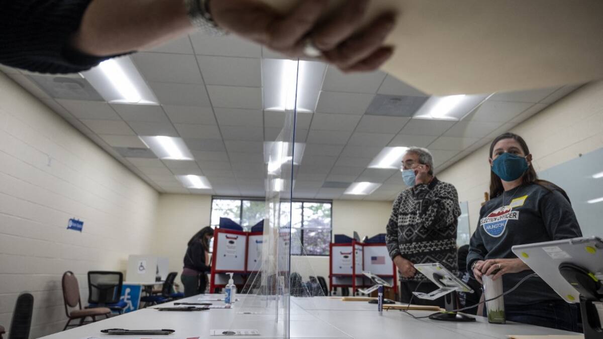 Les Américains votent en Virginie, un test pour la présidence Biden