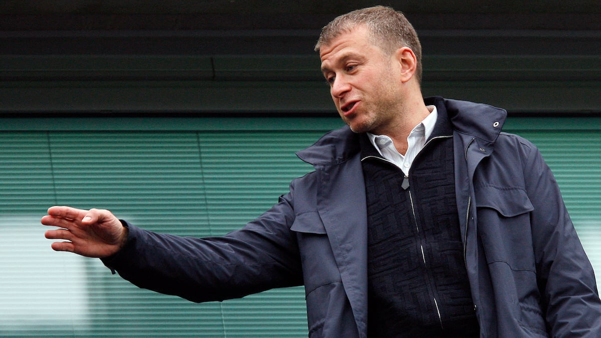 L’oligarque Abramovitch et des négociateurs ukrainiens auraient souffert de symptômes liés à un empoisonnement