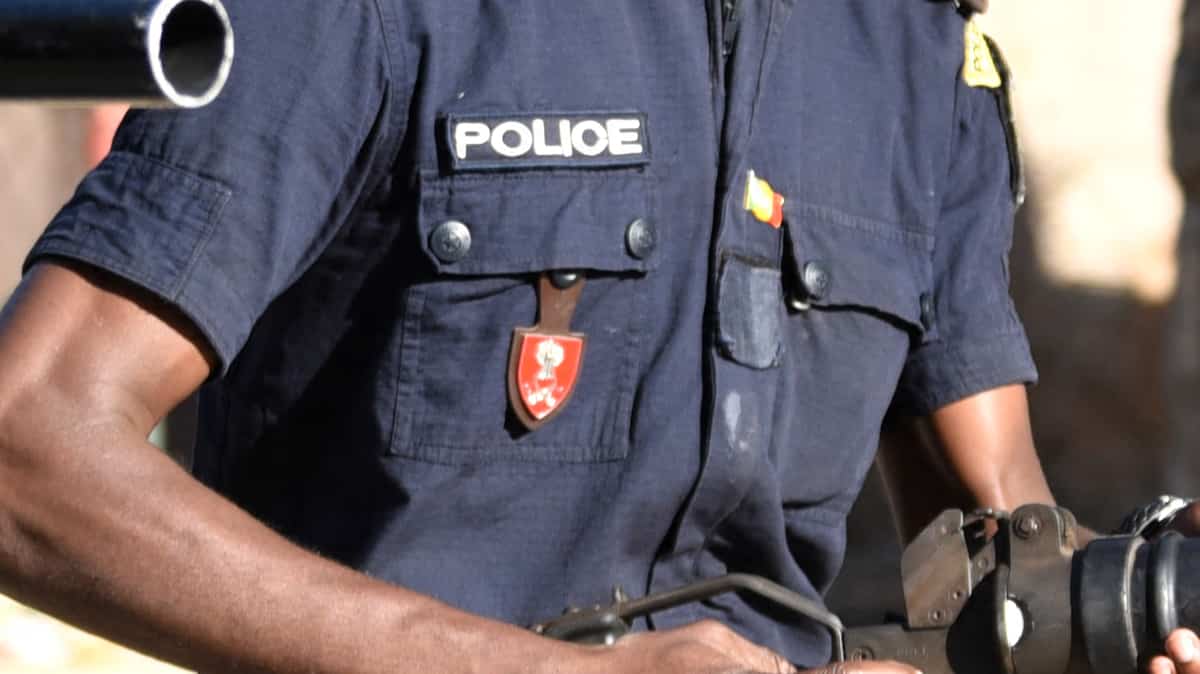 Un dentiste empoisonne ses 3 enfants et se tue